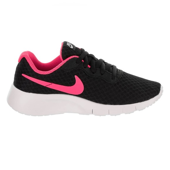 Nike Unisex Big Kids Youth Tanjun Running Gym Shoes Sneakers Black Pink Size 5Y - Picture 1 of 15